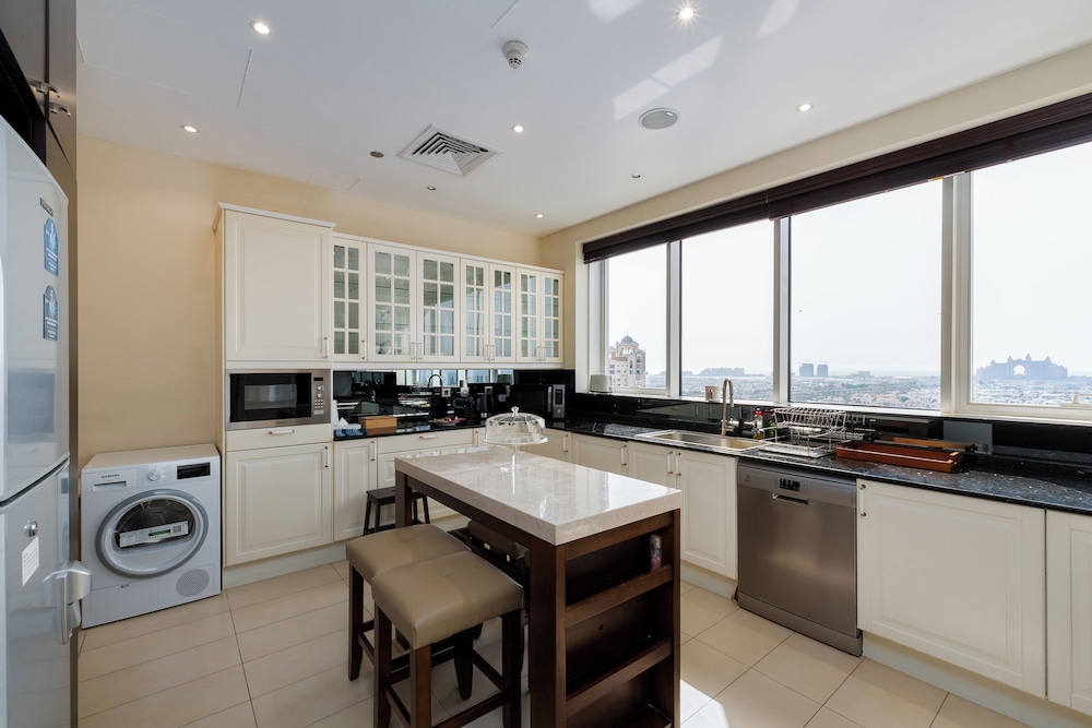 Tiara Residences - Mint Stay