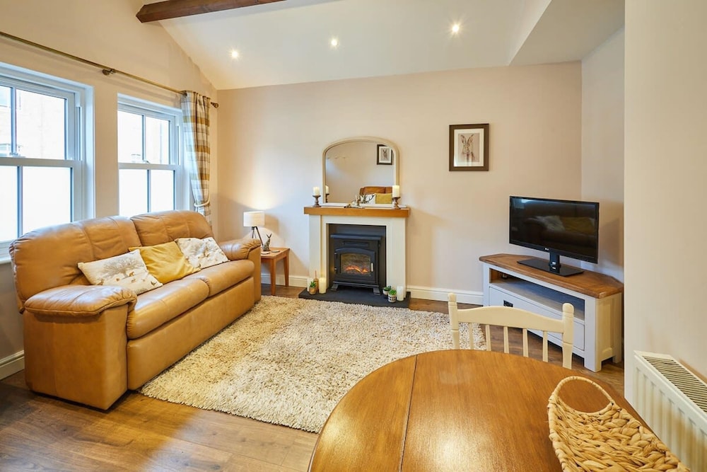 Host Stay Gas Light Cottage view 4