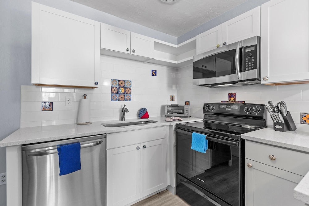 Flagler Suites 2