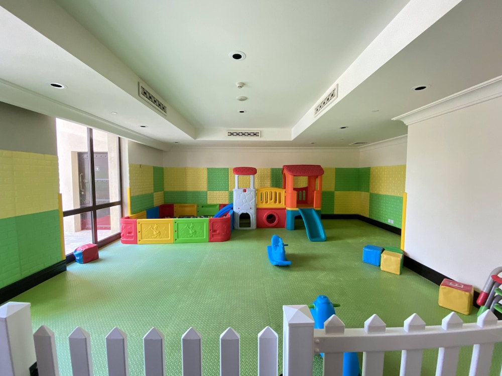 Lux BnB I Souk Al Bahar I Burj Khalifa Views