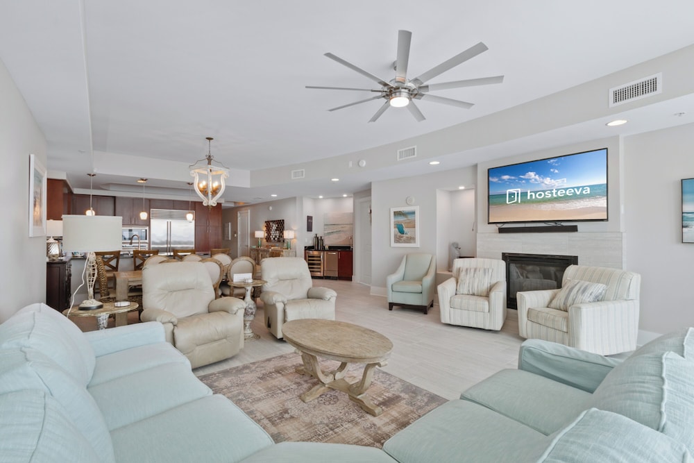 Turquoise Place Condos