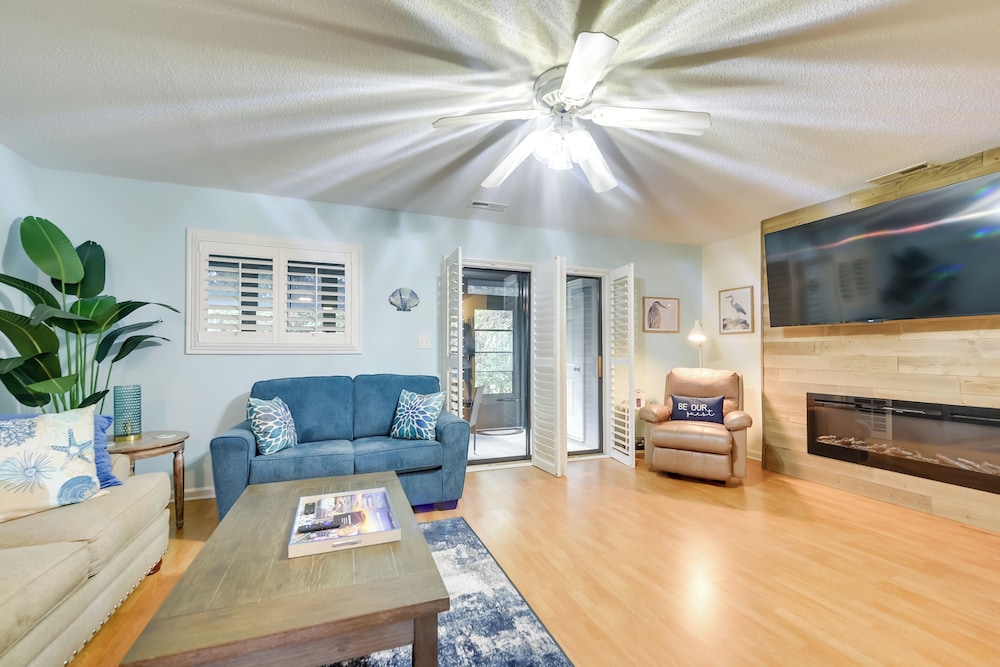 Golf Getaway w/ Pool Access: Little River Home!