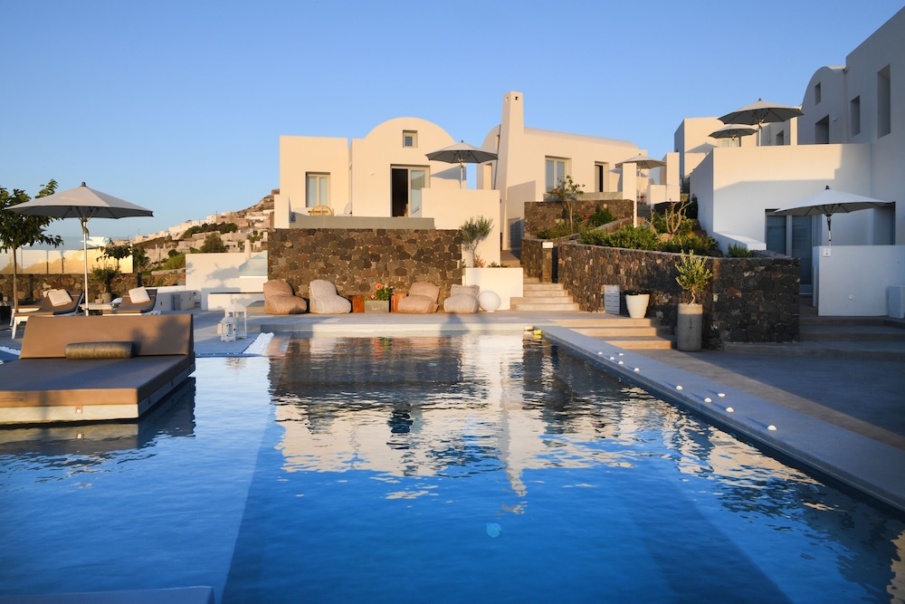 Nova Luxury Suites