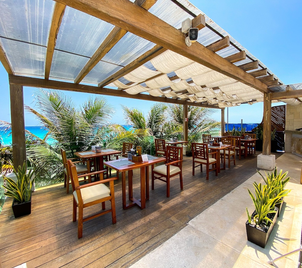 Flamingo Cancun All Inclusive 18