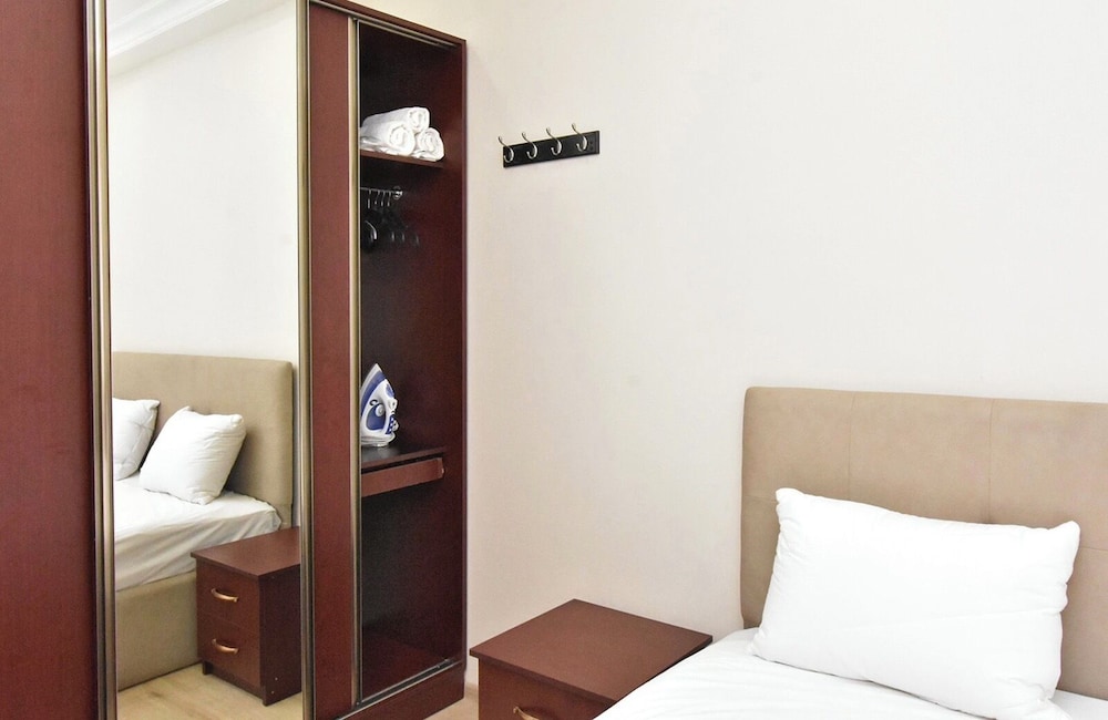 Apartment on Yekmalyan street