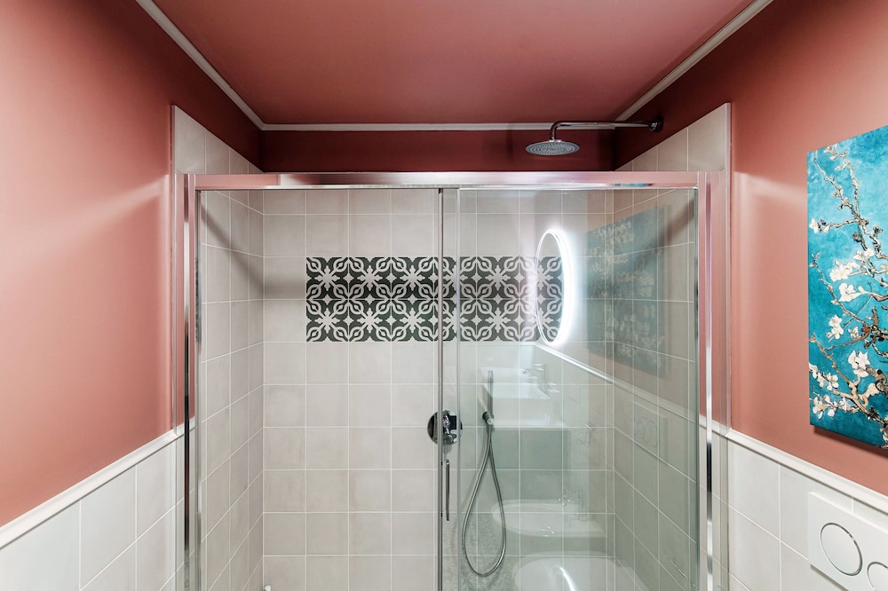Marinetti Suite 7 photo 4