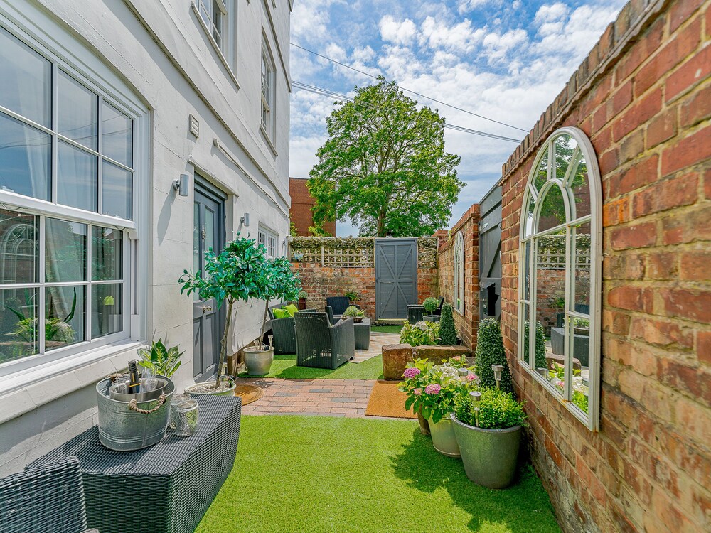 Ivy Cottage