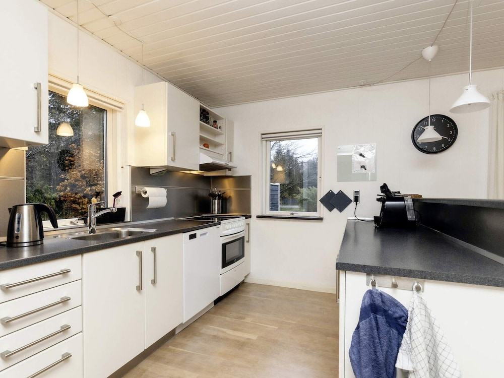 6 Person Holiday Home in Idestrup view 4