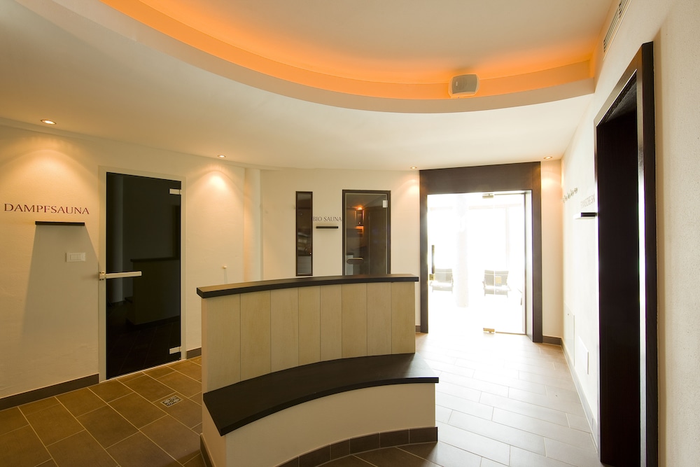 Hotel Der Weinmesser