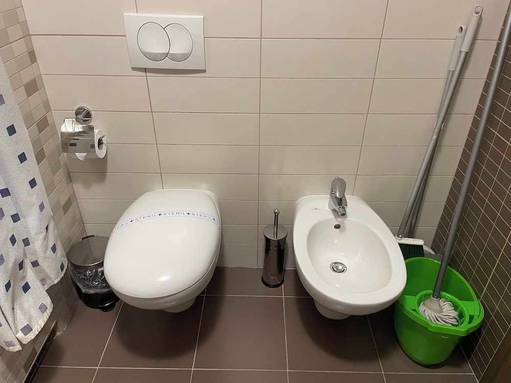 Smart Carrara Apartments
