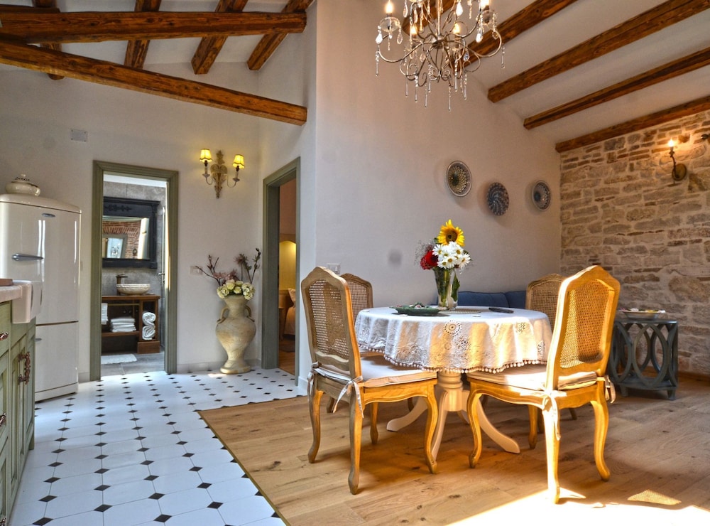 Serene Sea View Rovinj Apartment