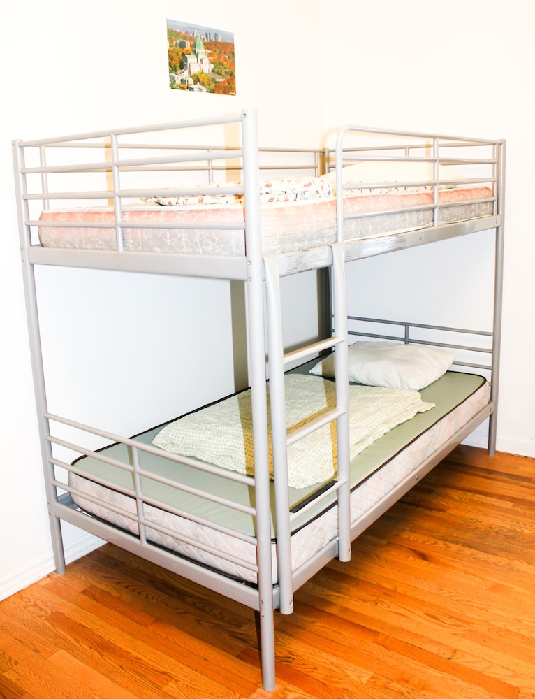 Auberge L'Apéro - Hostel - Image 4