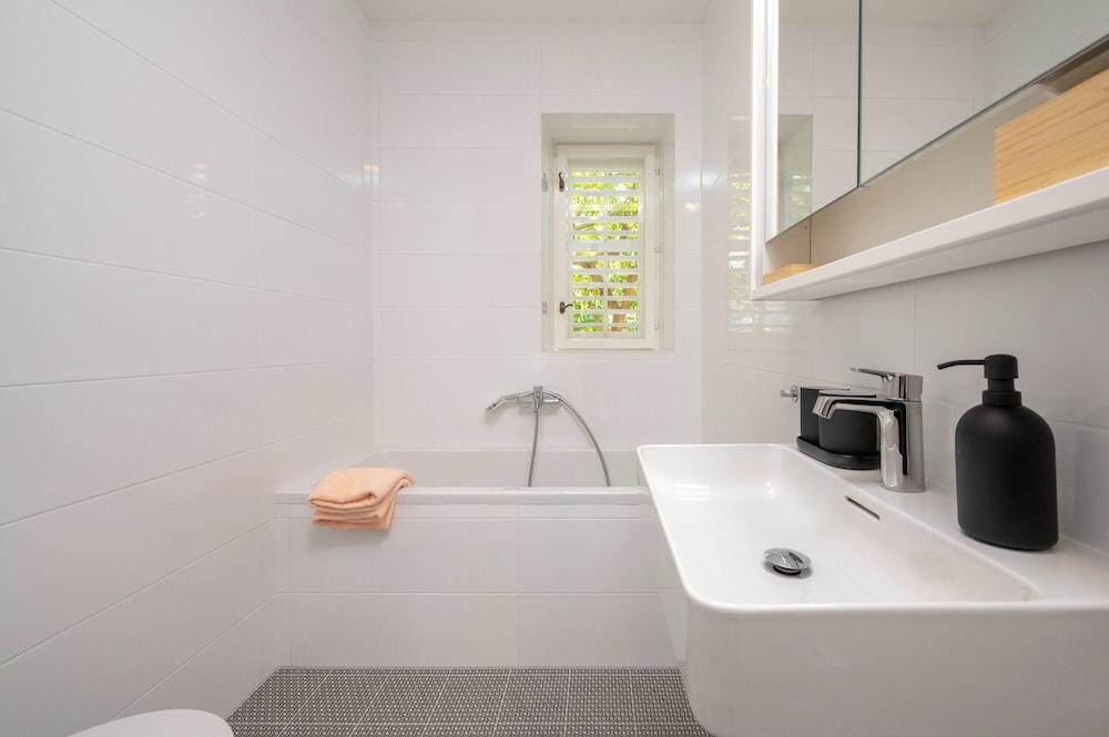 Beachfront apartments Nincevic