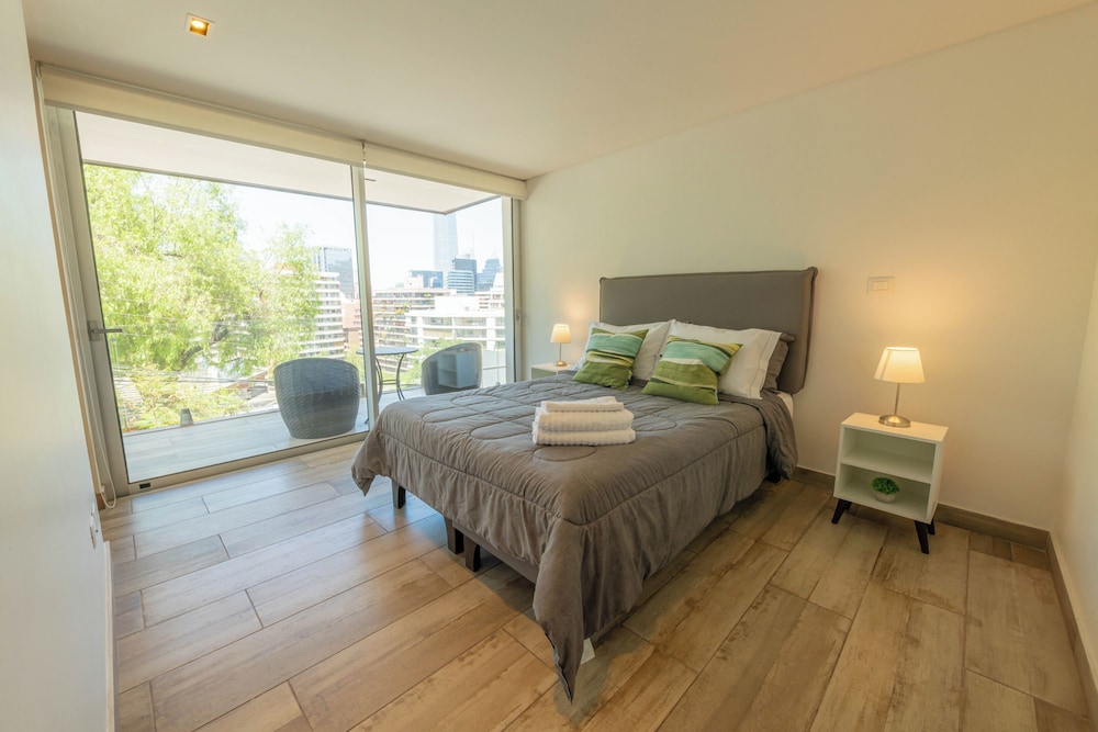 Oceana Suites Casa Las Condes