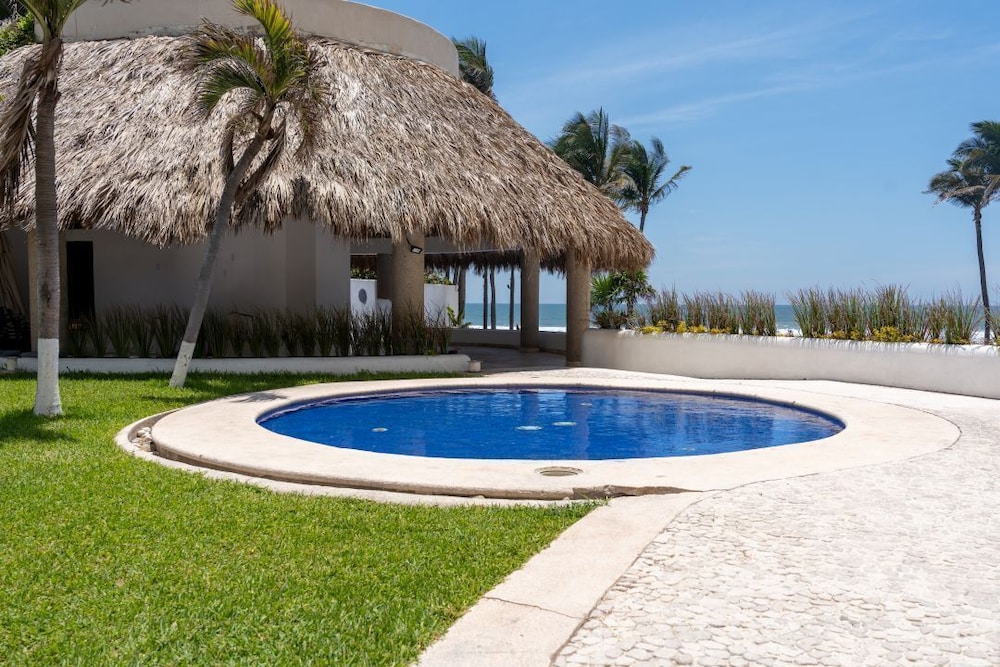 Apartamento Espacioso con Vista al Mar