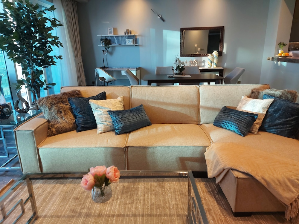 SuperHost - Fendi Apartment With Full Palm Jumeirah View