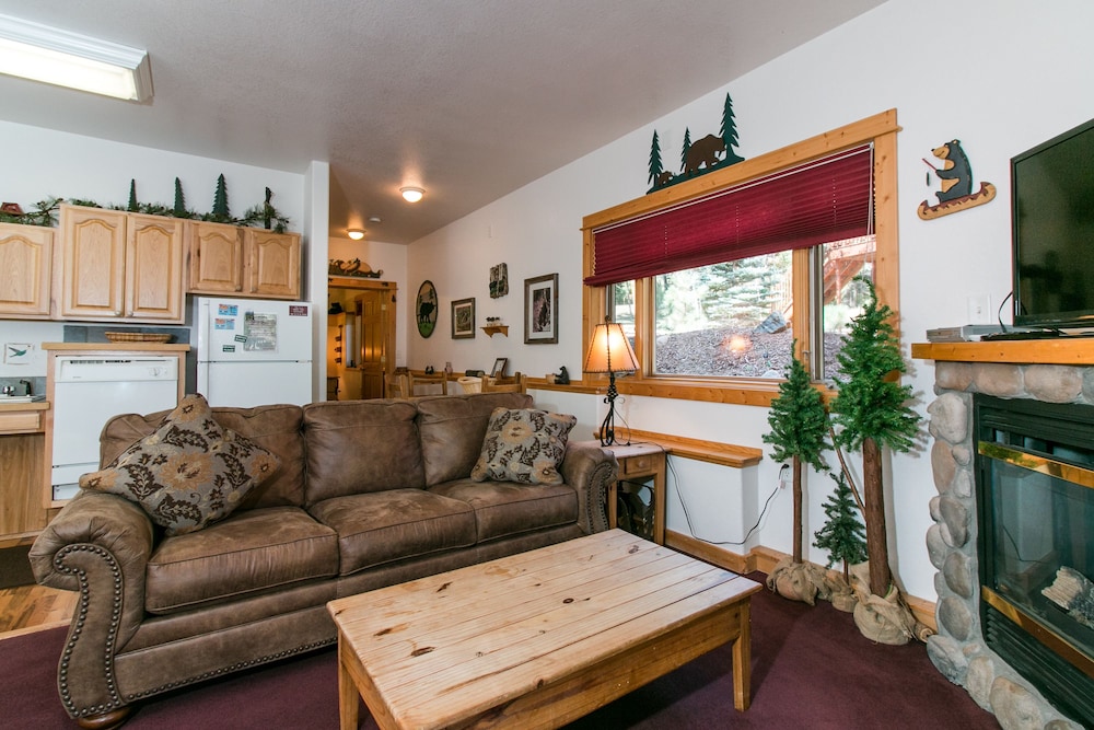 Estes Park Condos - Property Image 257