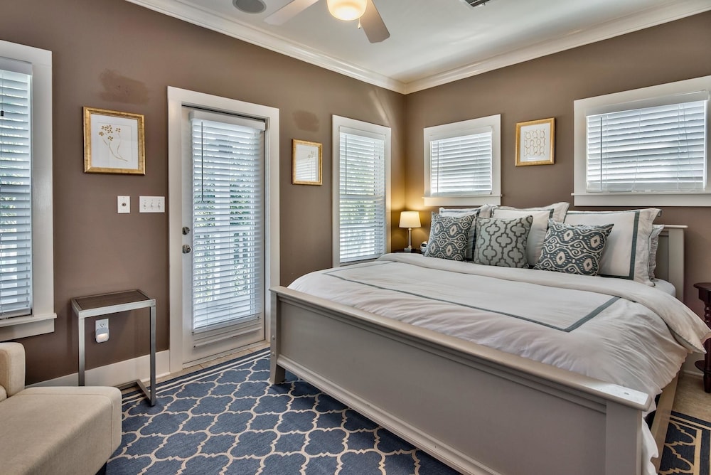 All U Need 4 Bedroom Holiday Home By Coastal Dreamin