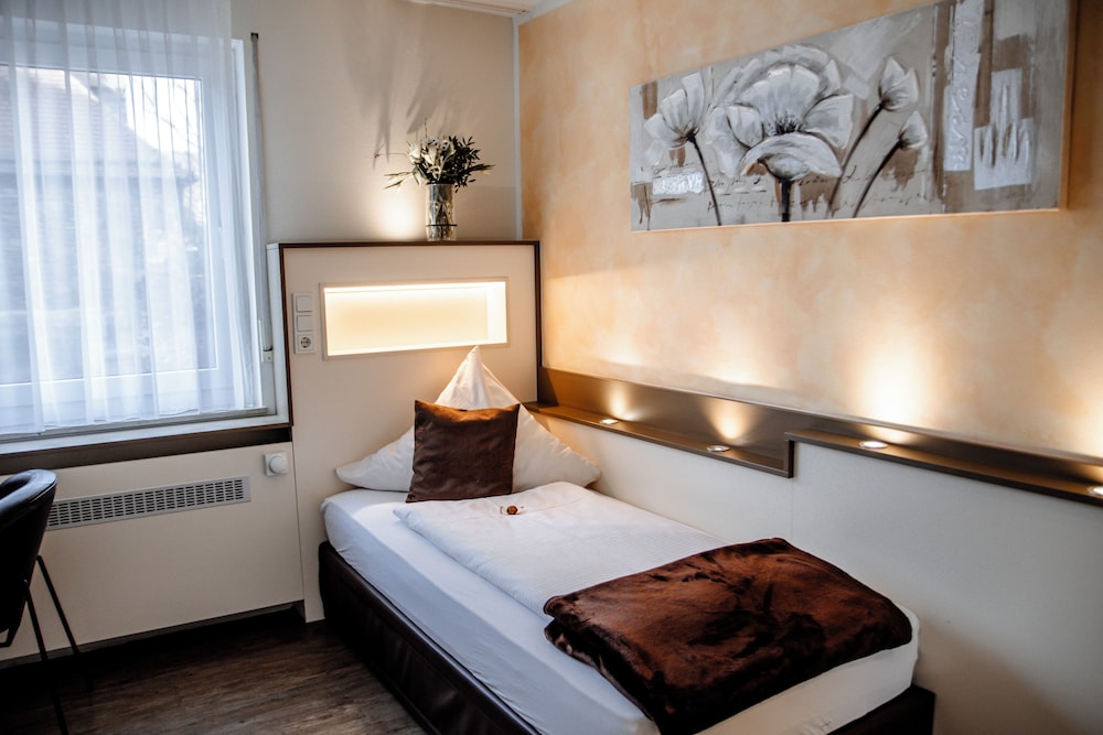 Berlin Vacations - Central Hotel Garni - Property Image 26