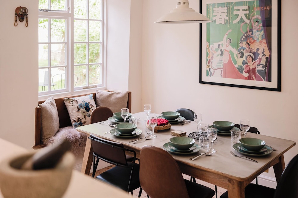 Historic 3 BD Cottage in the Cotswolds