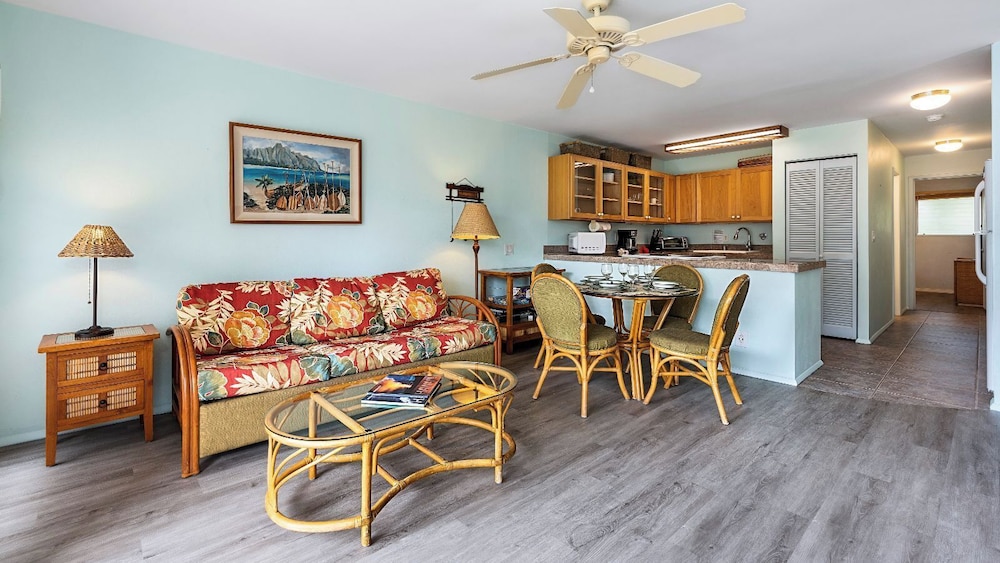 Concierge Included - AC - Completely Updated- Vrkcv