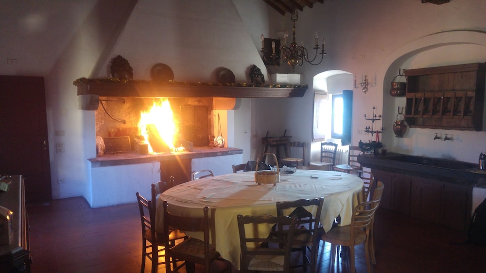 Castello di Mugnana photo 4