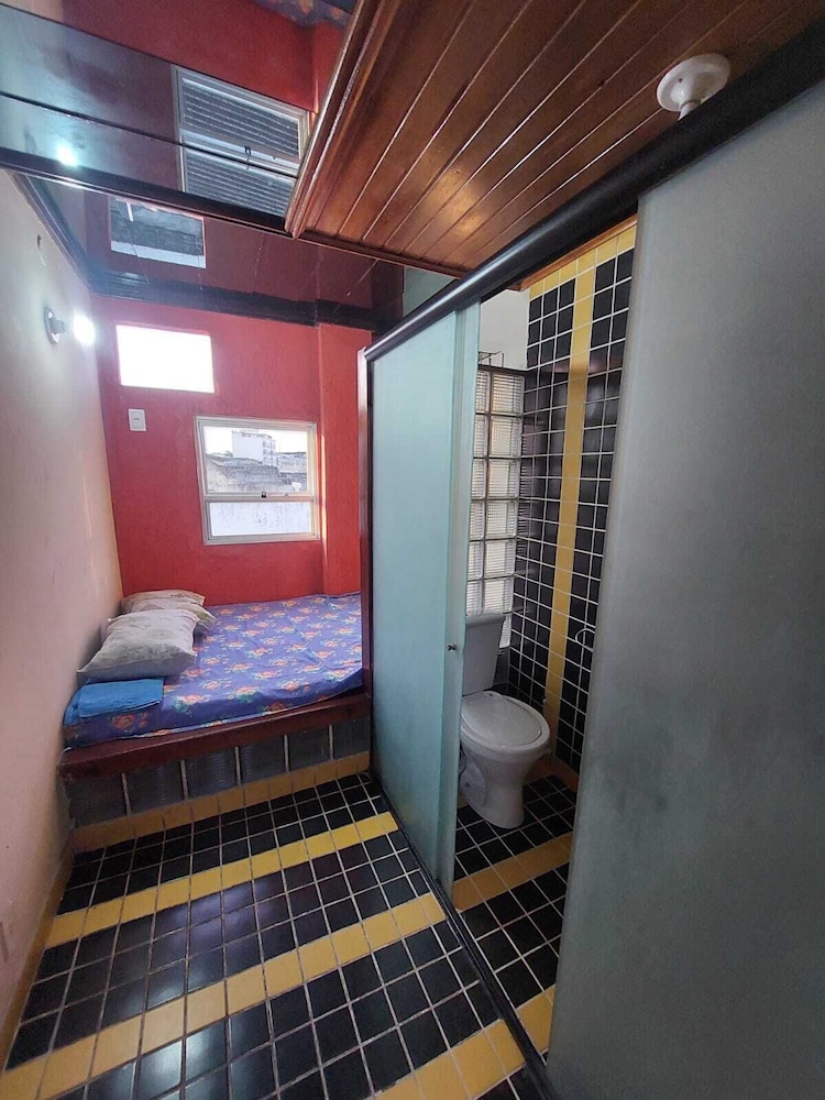 Hostel Bom e Familiar