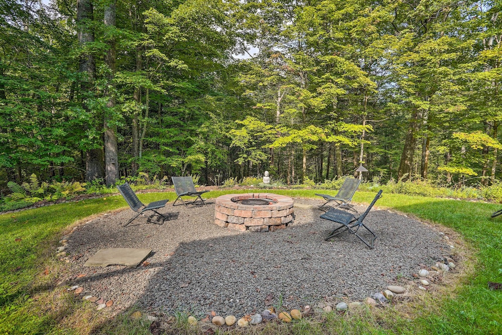 High Falls Restorative Cabin in the Woods! - Property Image 6