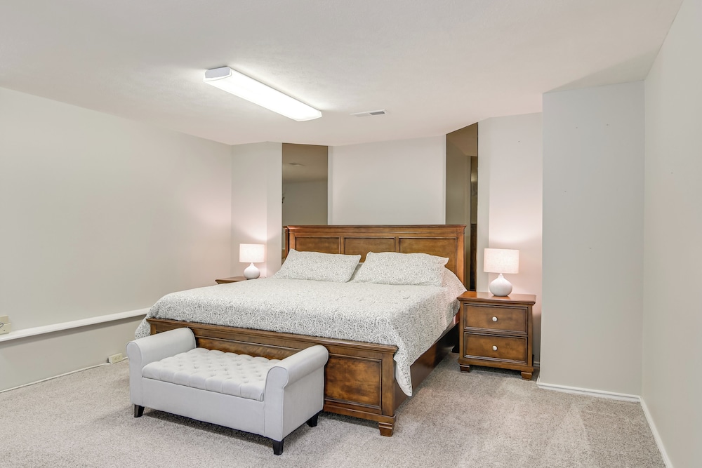 5 Mi to Branson Strip: Cozy Studio!