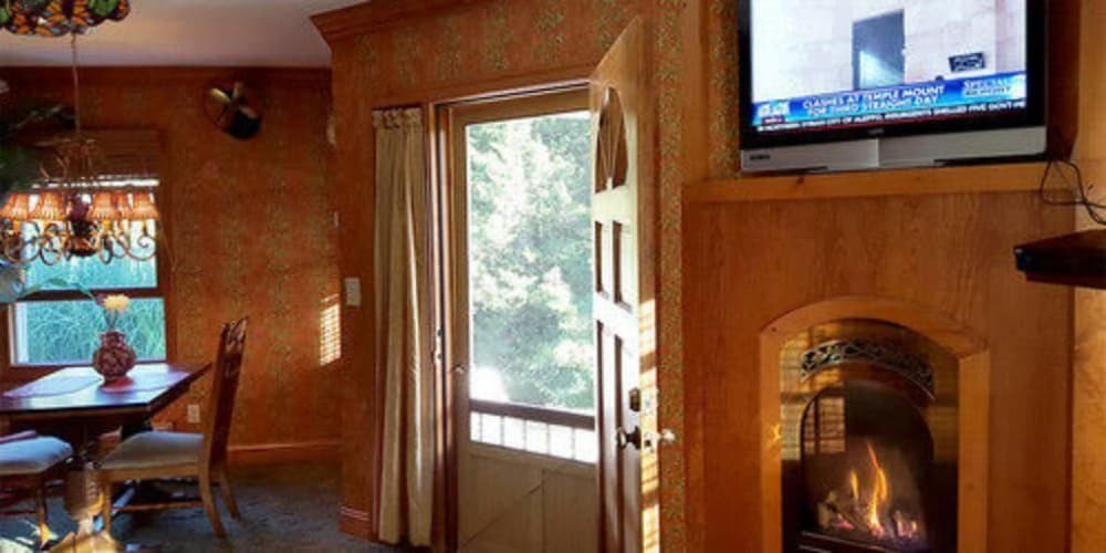 Innisfree Boutique Inn By-The-Lake