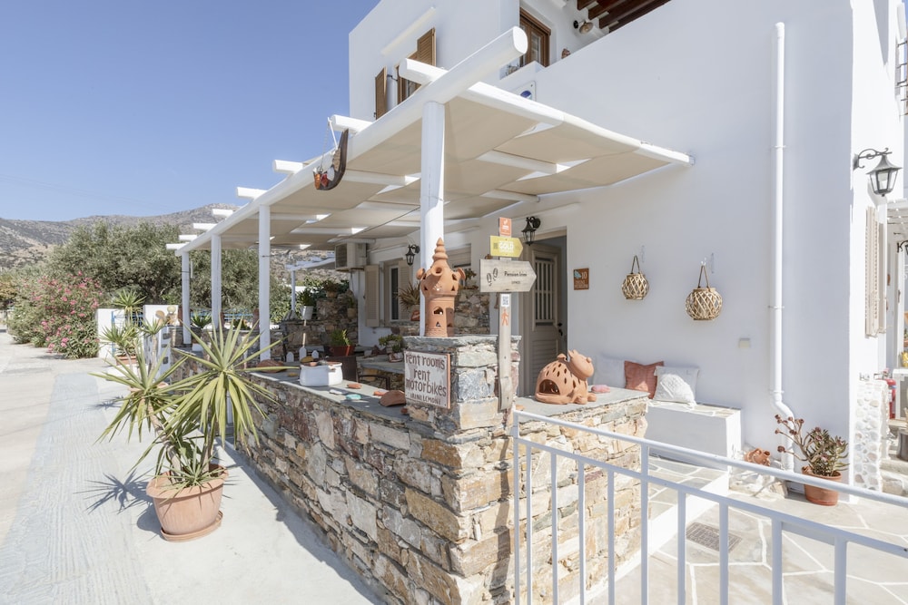 Irini Pension