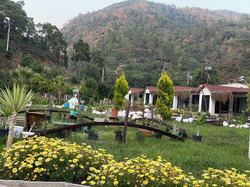Yeşil Vadi Hotel