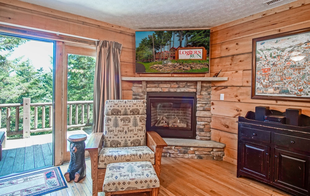Loggers Run 11: 5 Bedrooms, 3.5 Baths