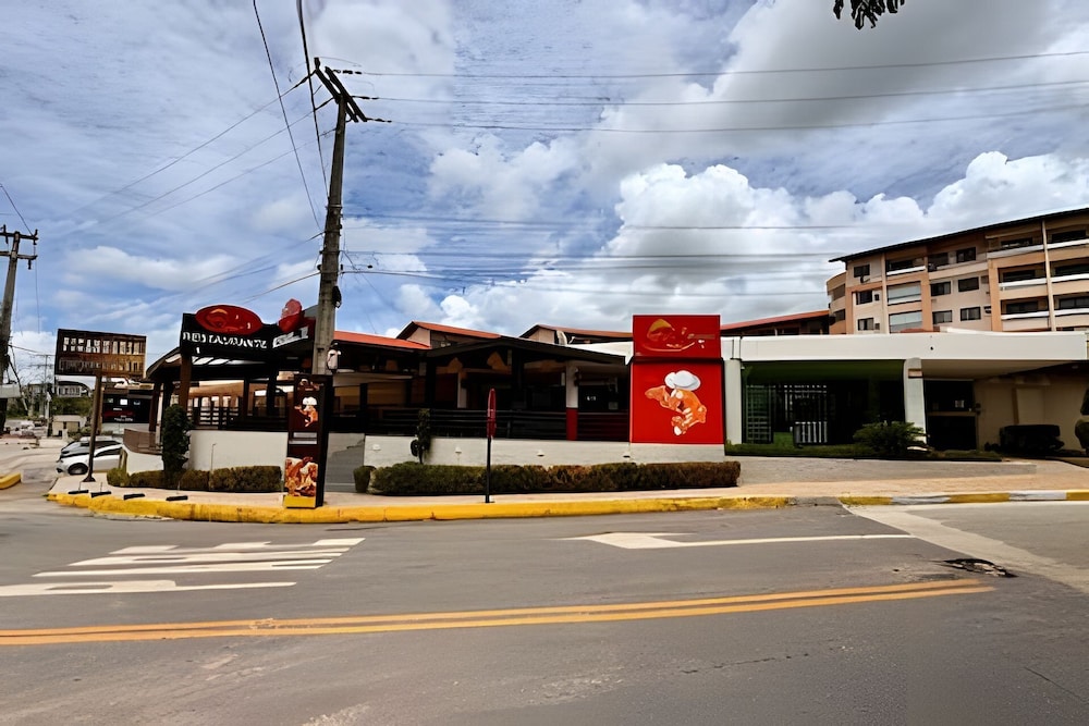 Edifício Marino Beach
