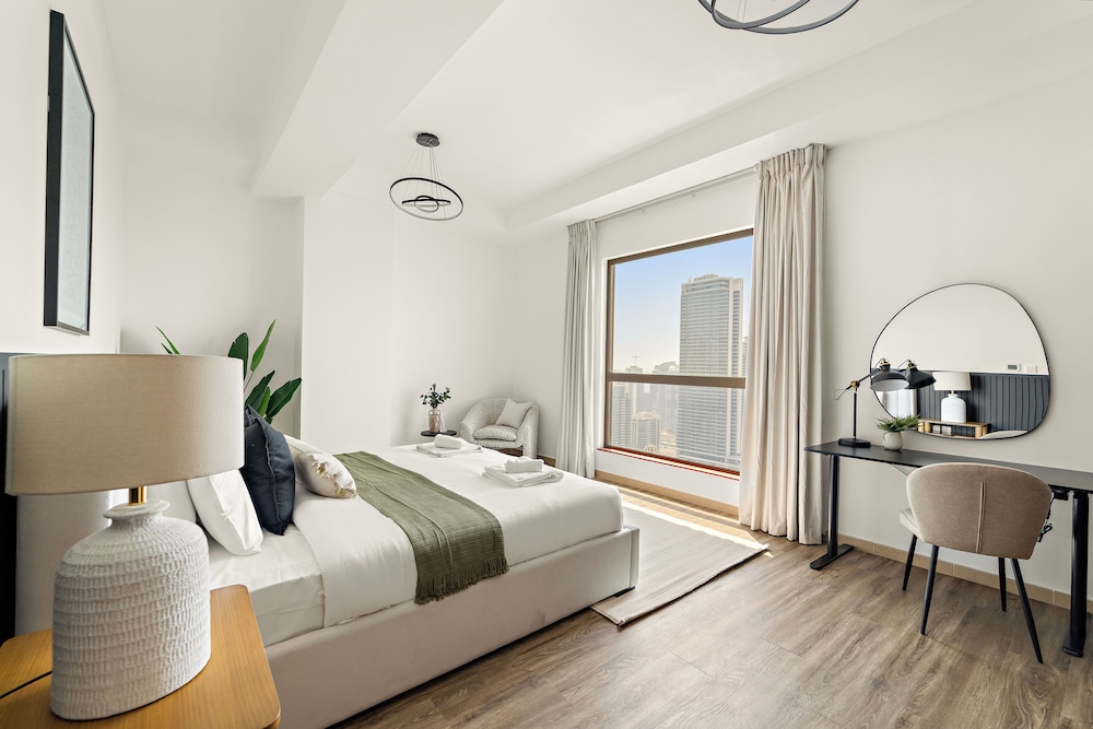 Silkhaus Amwaj 4