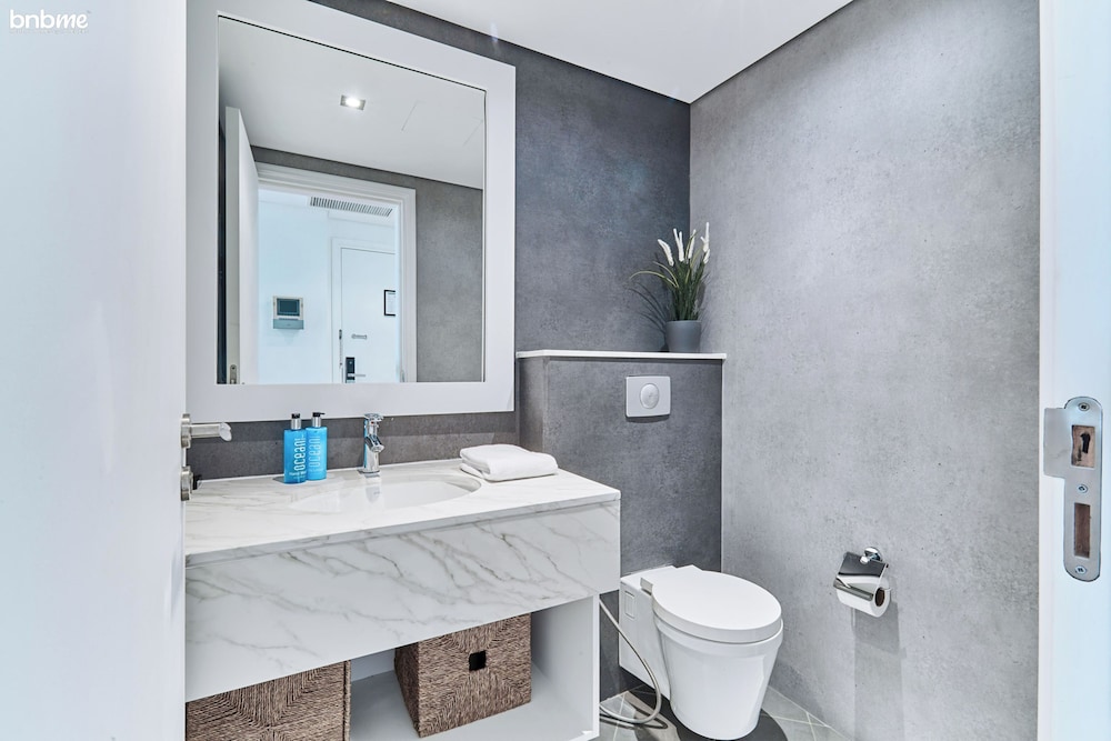 1B-Anantara-327 by bnbme homes
