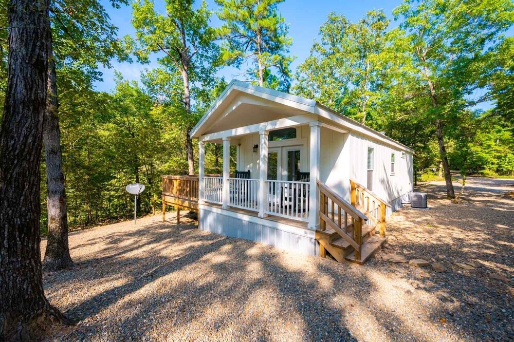 Little Lodge With Hot Tub on the Back Deck by Redawning view 3