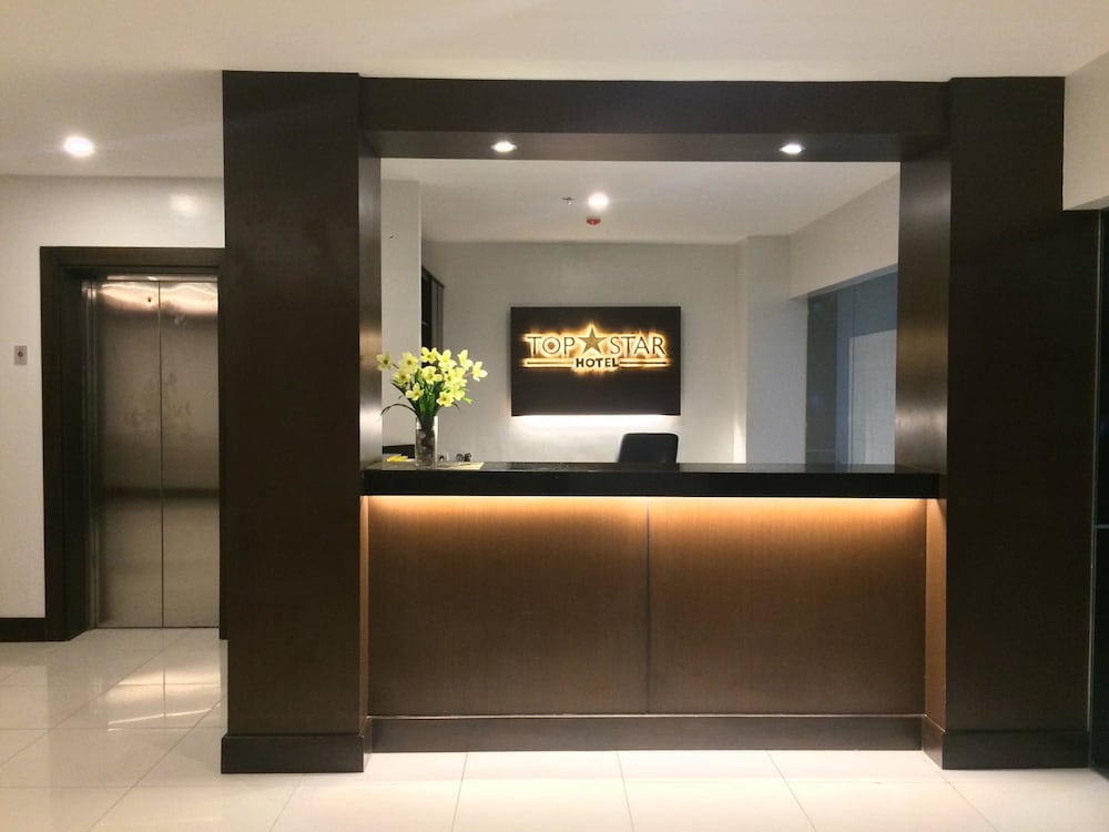 Top Star Hotel Tagum - Property Image 1