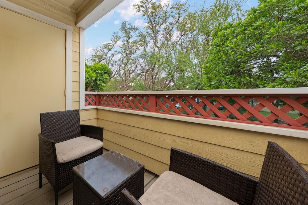 Big Island Fairway Terrace I-208 1 Bedroom Condo