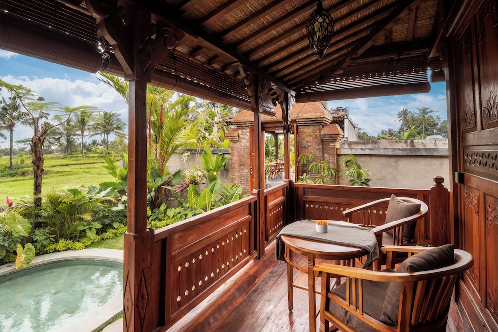 Embun Pagi Wooden Private Villas Ubud