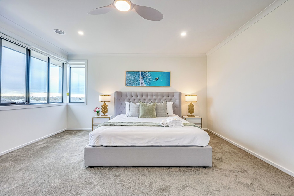 StayAU 5BR Family Getaway GreaterGeelong in Duneed