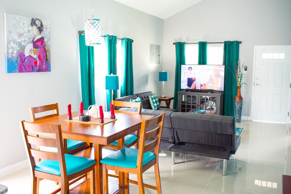 Casa Victoria Golf Retreat