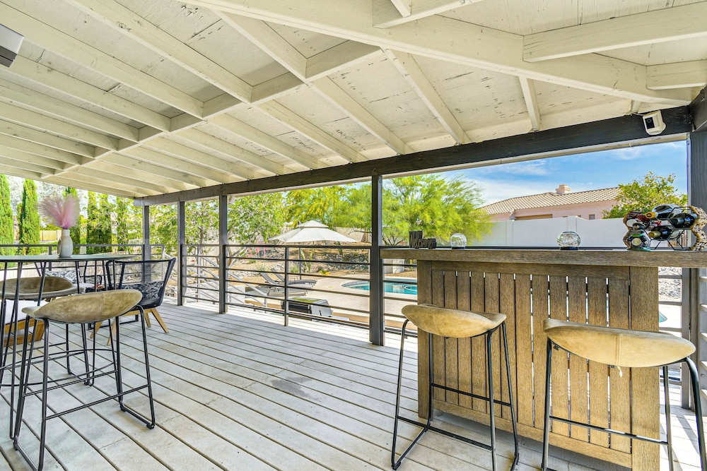 Private Pool & Patio: Fountain Hills Family Home