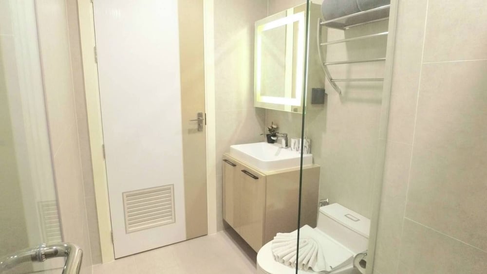 B307 - 1 Bedroom Condo Pool View Near Ao Nang Beach
