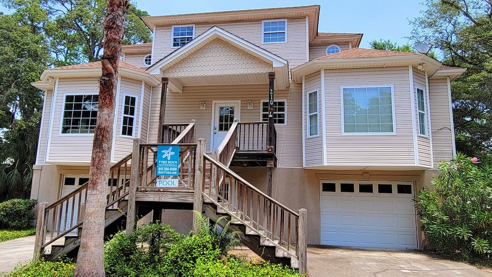 210 Eagles Nest Lane by Tybee Vacation Rentals