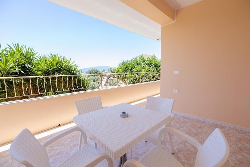 Villa Yucca