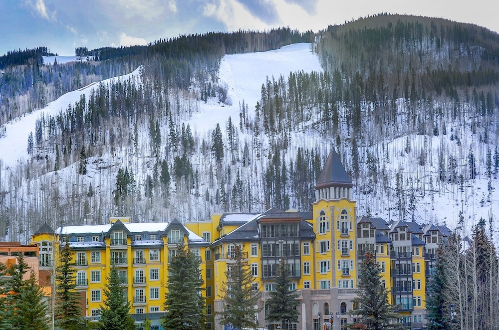 Ritz Carlton Vail #402 4 Bedroom Condo