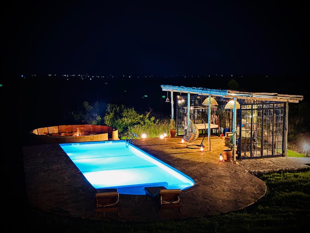 Eco 5 Bedroom 5 Bathroom Nanyuki Farm Villa - 2328