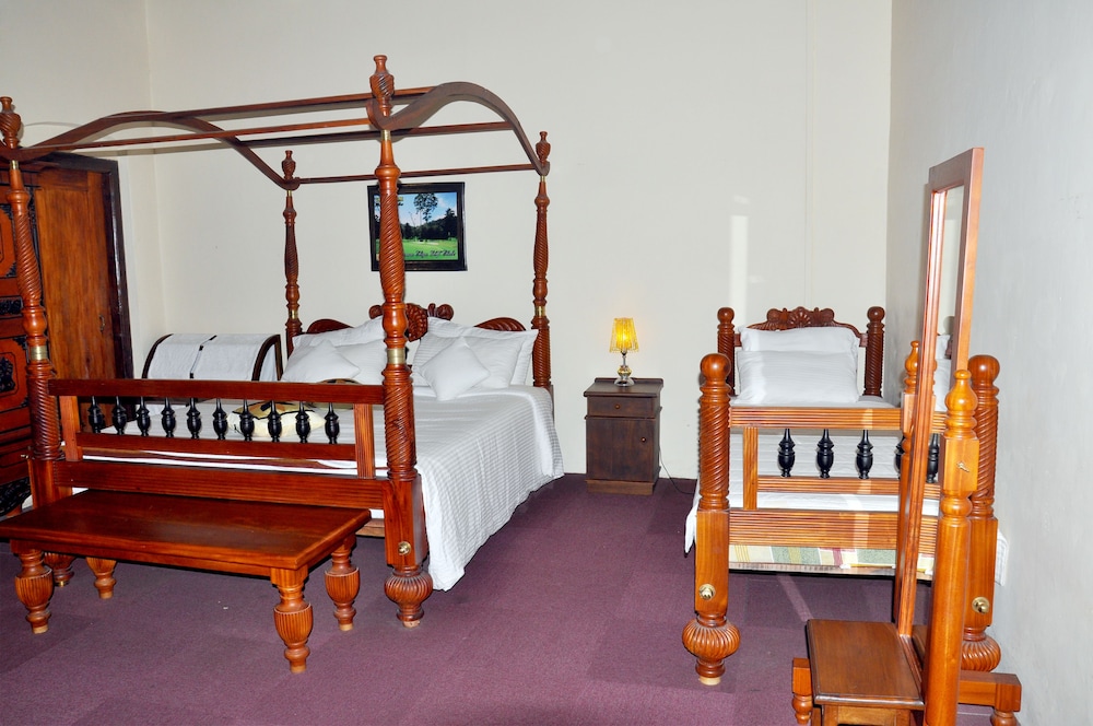 Chelthnam Bungalow