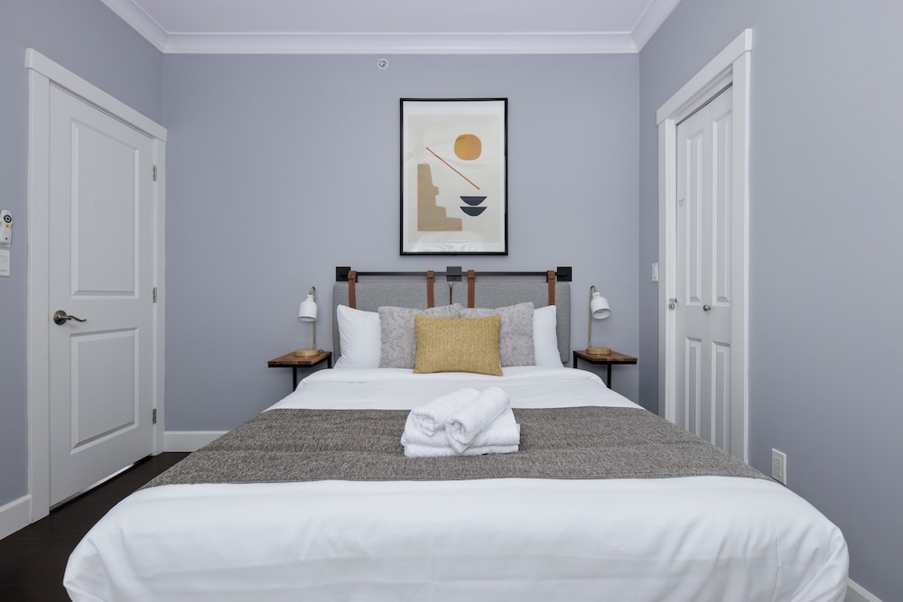 192 East 44th Ave - Image 3